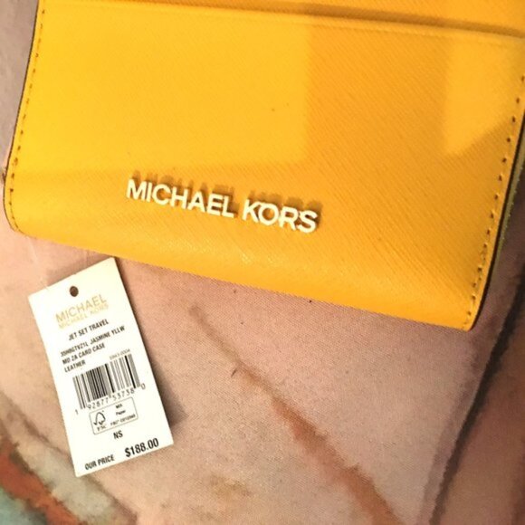 Michael Kors Daffodil Jet Set Leather Card Holder Wallet NEW - Picture 1 of 3